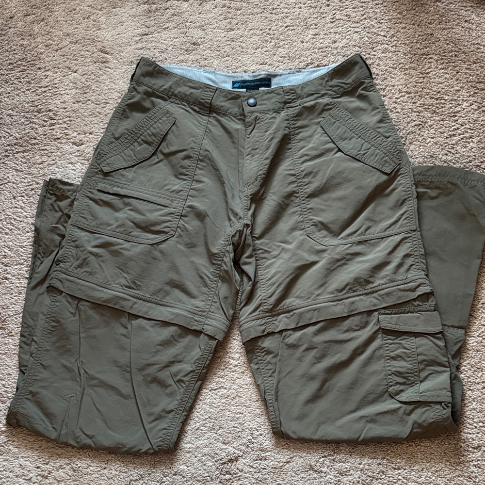 Eastern Mountain Sports Women’s Olive Convertible Cargo Pants